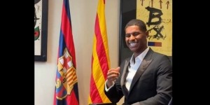 儿萨梦成真！巴萨官推晒出签约视频，拉什福德笑得合不拢嘴