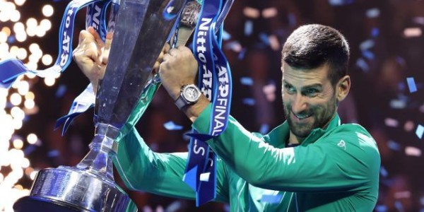 移动体育平台-德约总决赛夺冠超费德勒 36岁创造生涯最佳赛季？