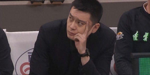 开云 体育-唉！裁10分外援，签7分水货，错误决定致两连败，41岁少帅欲哭无泪|布朗|杨鸣|威尔斯|辽宁队|广东队_新浪体育_新浪新闻